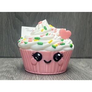 Cute‎ Kawaii Cupcake w/Sprinkles & Heart 3D Printed Business Card Holder Bakery